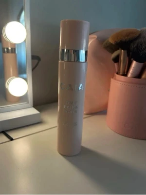 CAIA That Extra Hour setting spray - Setting spray that extra hour från Caia
