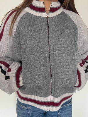 Stickad  ziptröja Jaded London helt ny  - Helt ny!Lappar finns kvar!Storlek S