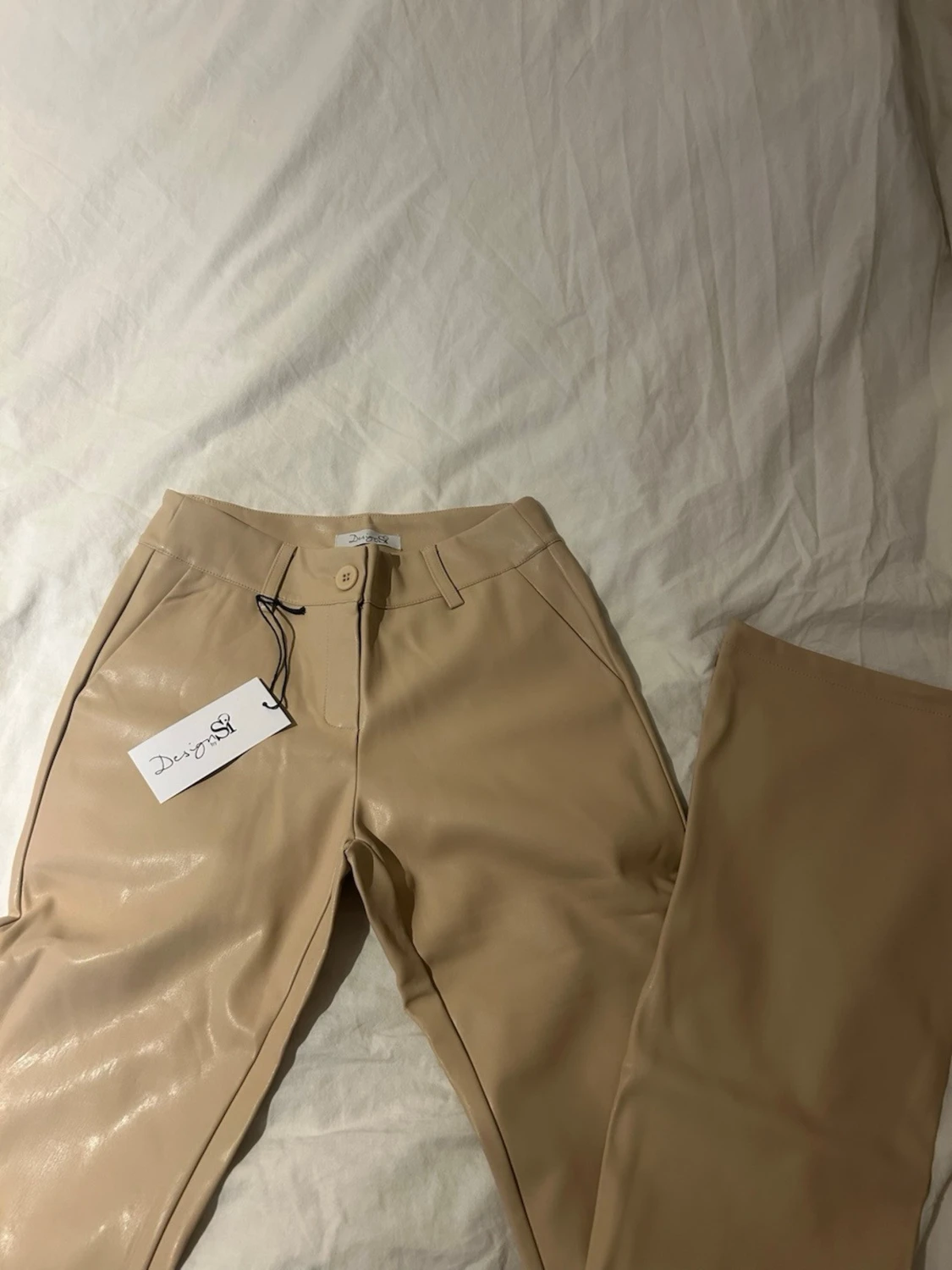 Beige skinnbyxor från Design S - 1