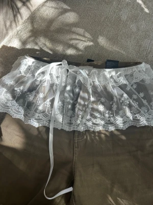 Vit mönstring midja bälte  - Vit mönstring midja bälte 