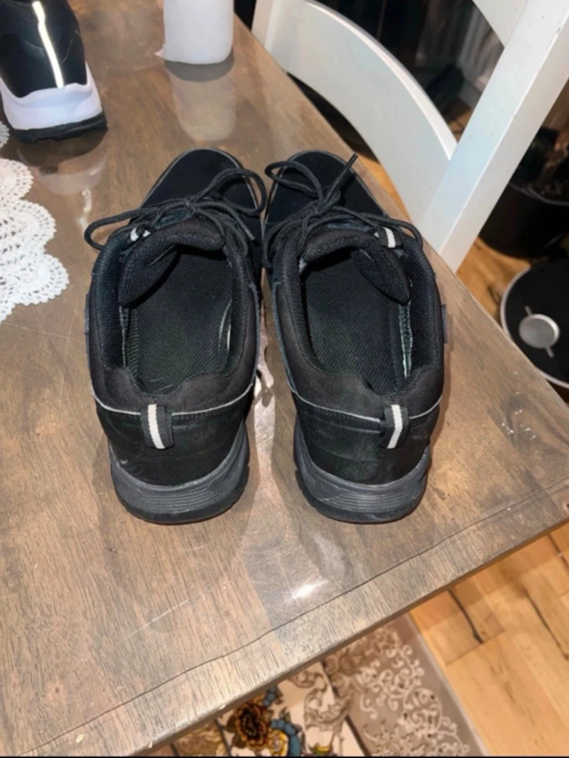 Svarta sneakers från Exani - 2