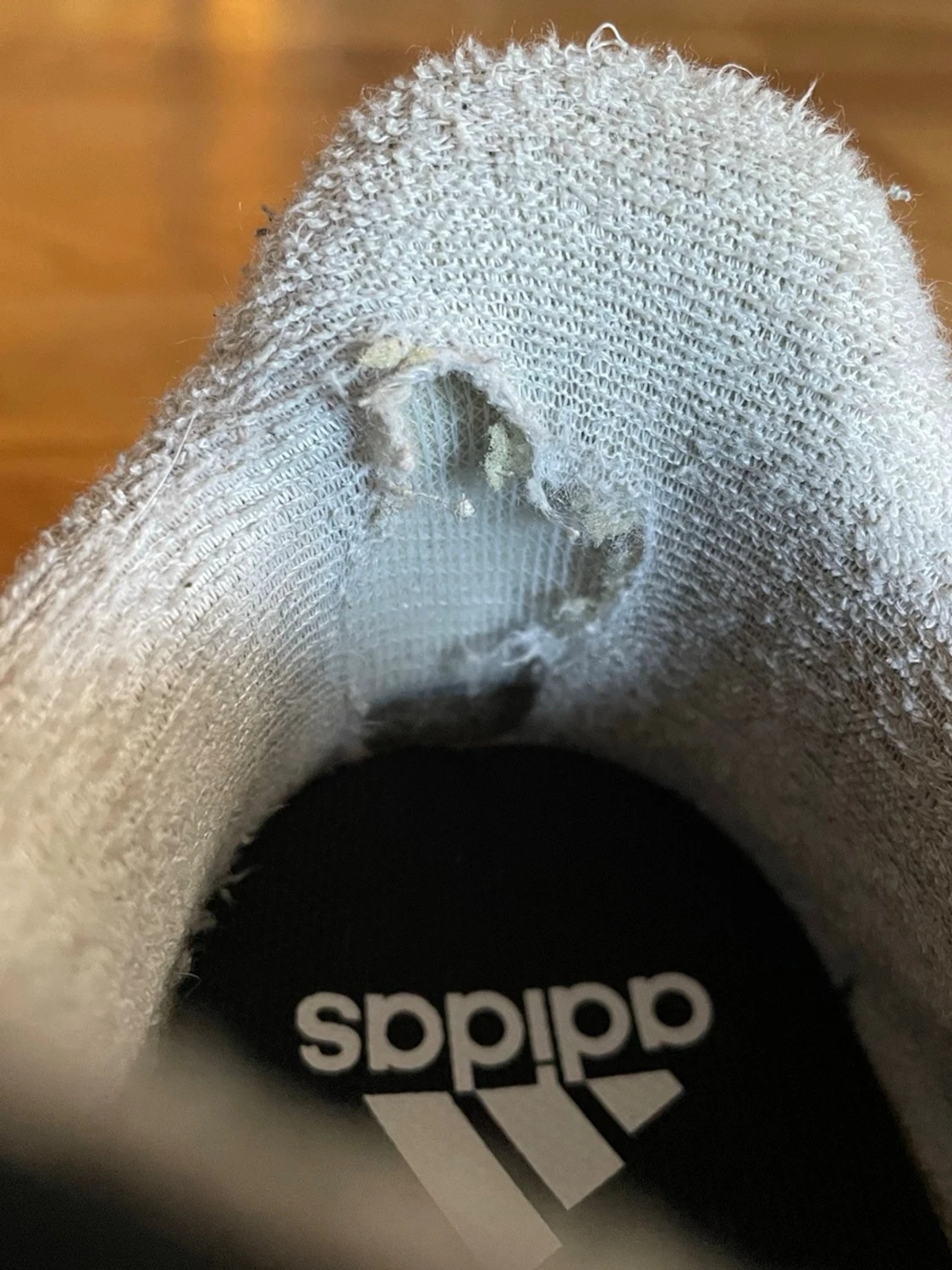 Svarta Adidas Campus skor - 3