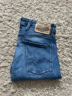 Blå Replay jeans  - Schyssta Replay jeans W31 L30