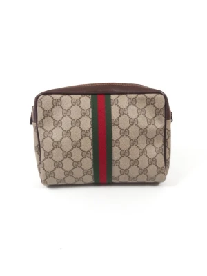GUCCI Supreme Sherry Line clutch bag - •The clutch  has been gently used and is in very good condition • Size: One Size •Color: Beige •Retail price: 8000+ •Height: 15cm Depth: 5cm Length: 21cm