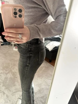 Vero Moda jeans  - Som nya, använda fåtal gånger