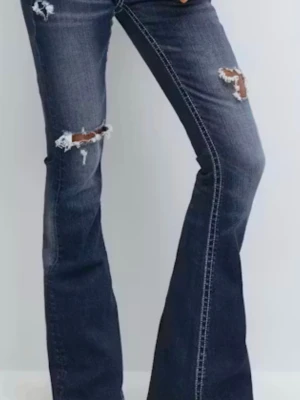 gina y jeans  - jättefina gina jeans i storlek 170 som är helt nya som  tyvärr är för stora och för långa för mig!