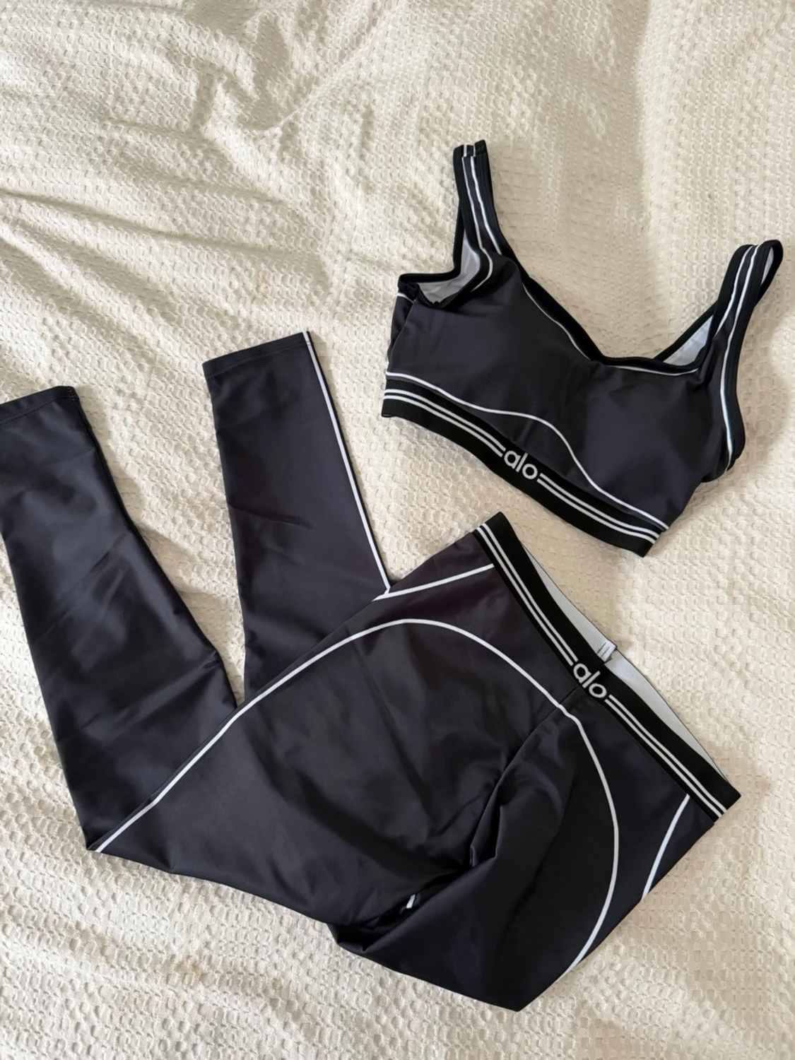 Alo black leggings training set  S