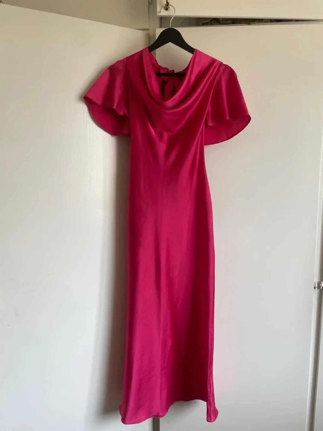 Rosa satinklänning  - 2