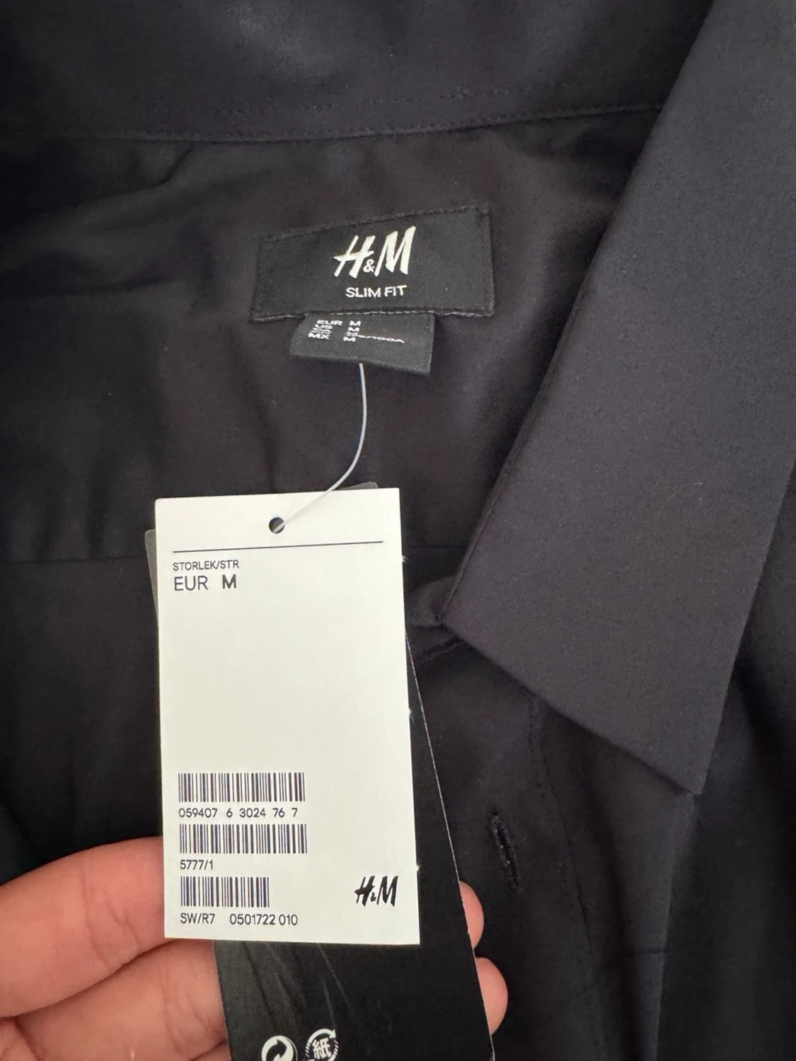 Svart skjorta från H&M - 2