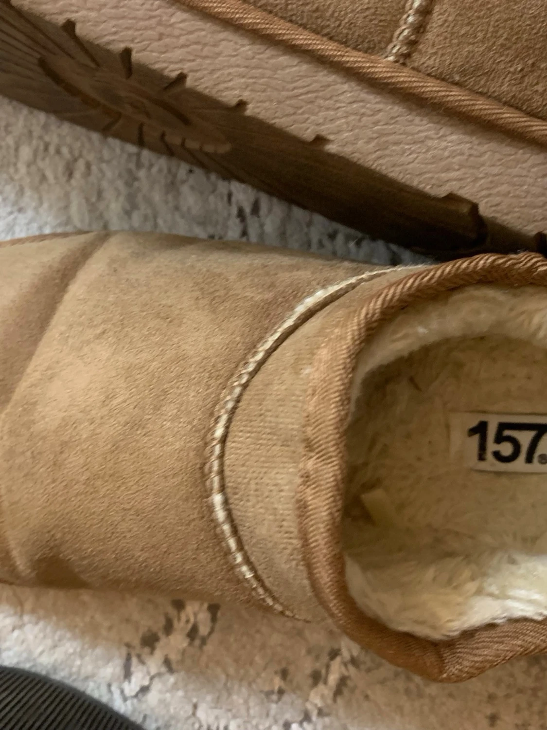 Uggs - 2
