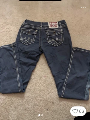 Low waist vintage jeans  - Snygga low waist jeans som var försmå för mig 🥲