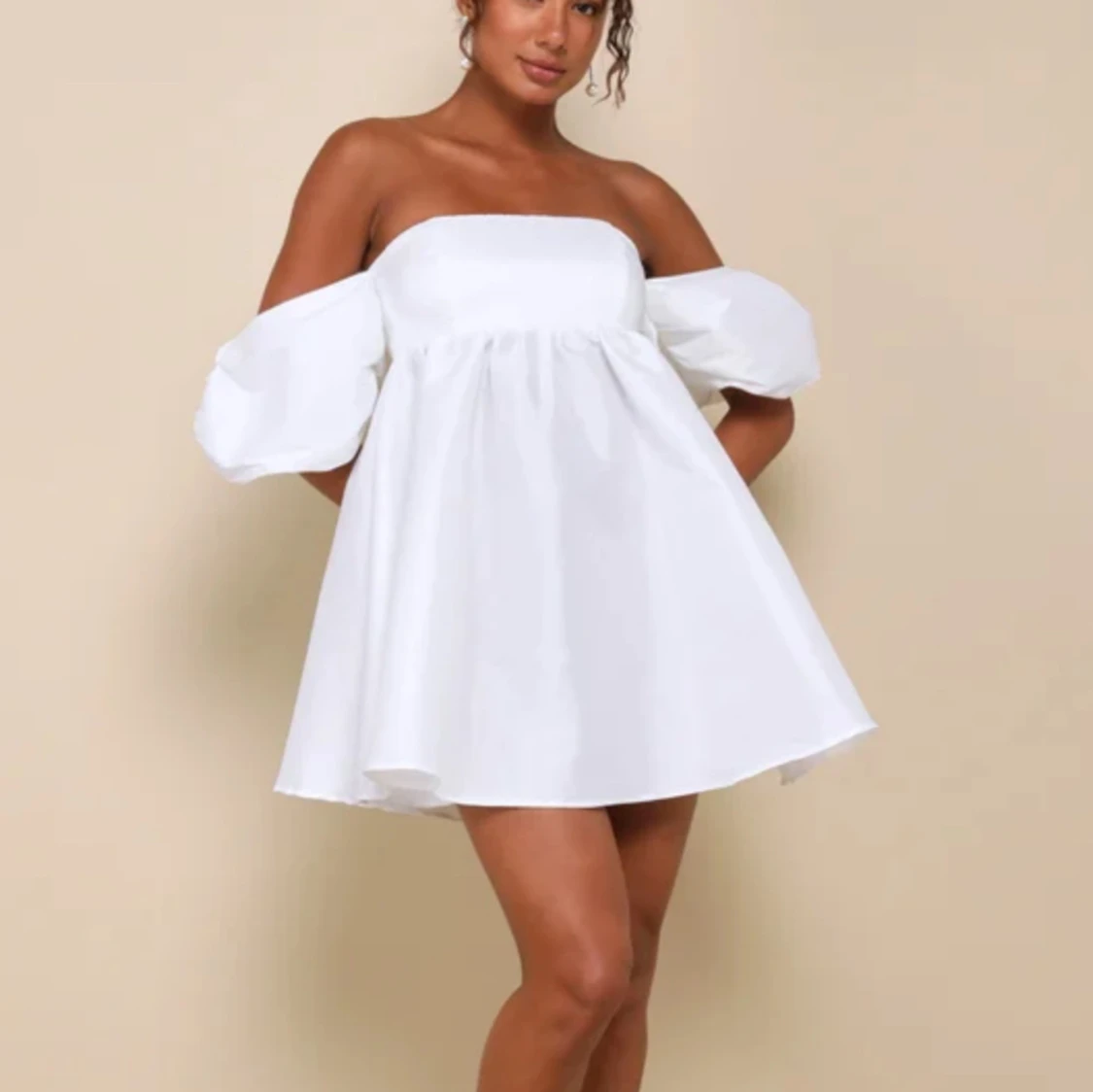 Vit off shoulder klänning puffärm - 1