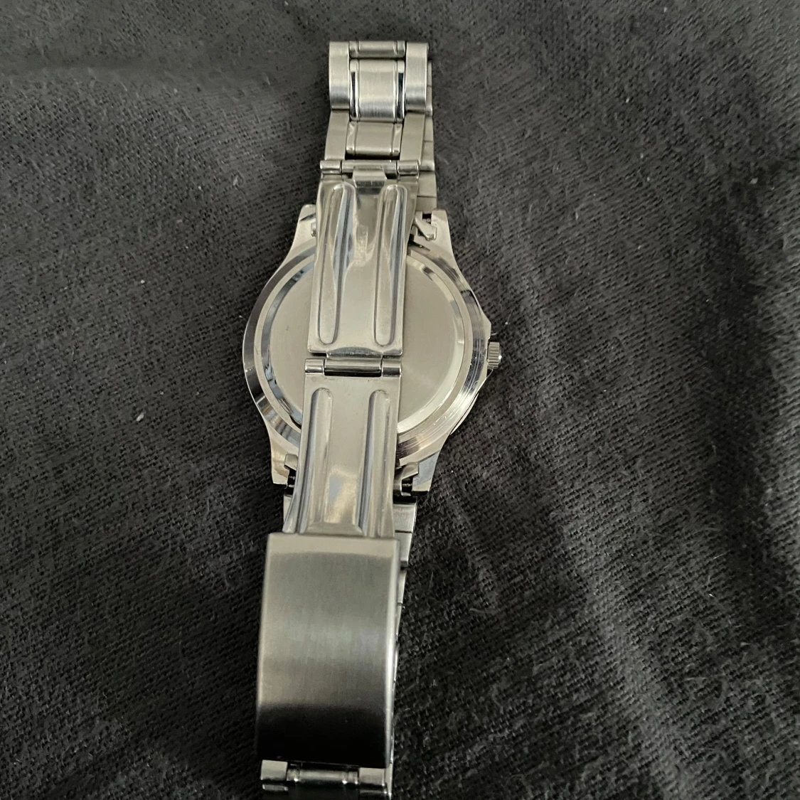 Aile Sport silverfärgad klocka - 1