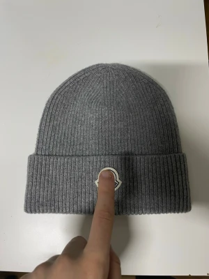 Mon mössa - Jag har aldrig använt den förut, den är 100% bomull, skickar inom 24h!