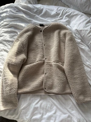 Jacka - Teddyjacka, använt fåtal gånger