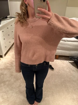 Rosa stickad tröja Massimo Dutti - Rosa stickad tröja från massimo dutti 