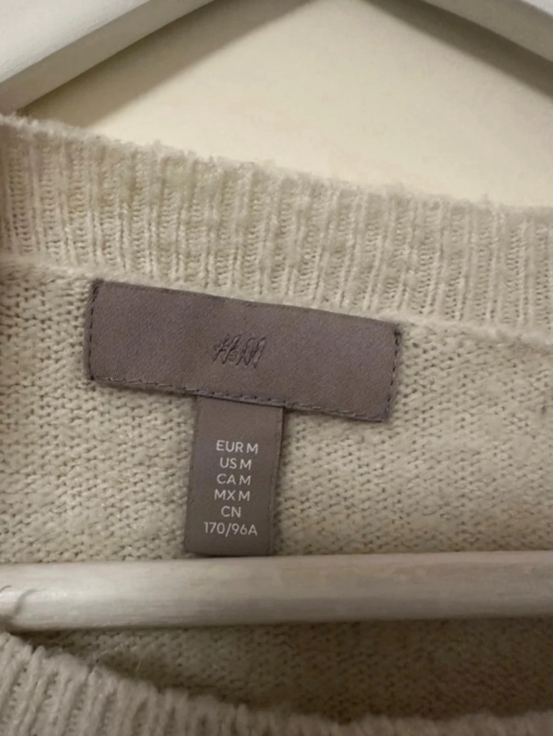 Beige stickad topp från H&M - 2