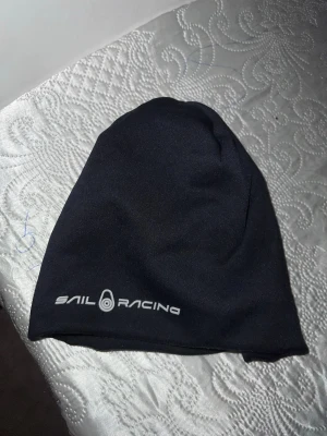  Sail Racing mössa - Mörk blå mössa, normal storlek 