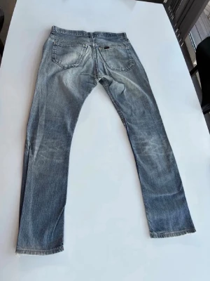 Lee jeans - Lee jeans herr| pris:499kr| skick: 9/10 | storlek:32/32| hör av dig vid minsta lilla fundering eller fråga|