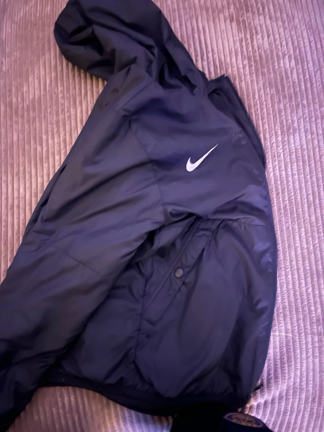 Svart Nike vindjacka med huva - 2