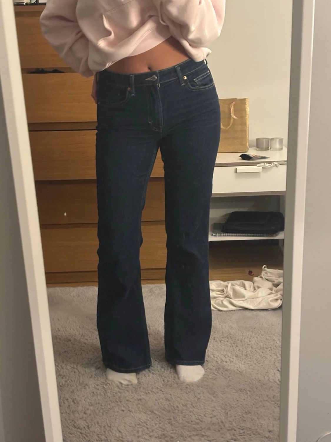 Mörkblå bootcut jeans