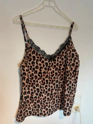 Linne ifrån shein - Använt 1 gång 