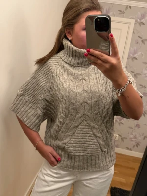 Polotröja - Superfin kortärmad polotröja!!☺️☺️