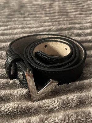 Valentino skörp - Syns ej när man har på sig de