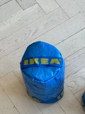 Ikea custom headcover handgjord  - Ikea golfheadcover. Exklusiv Handgjord! Testad och ska passa alla drivers! ✅ Skickas inom 24 timmar! ✅ Fodrad på insidan! ✅ 