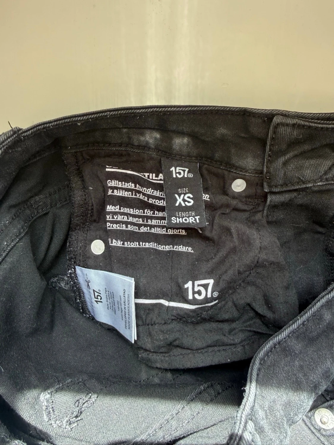 Svarta utsvängda jeans från 157 - 3