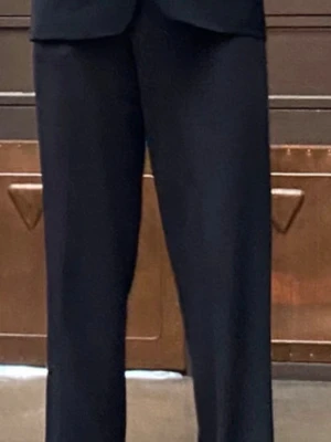 Wide Leg Trousers - Midjemått: 39,5cm Längd från midja: 109cm