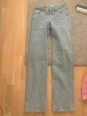Ljusblå MadLady jeans - Ljusblå jeans från MadLady i storlek 36/S Tall☺️