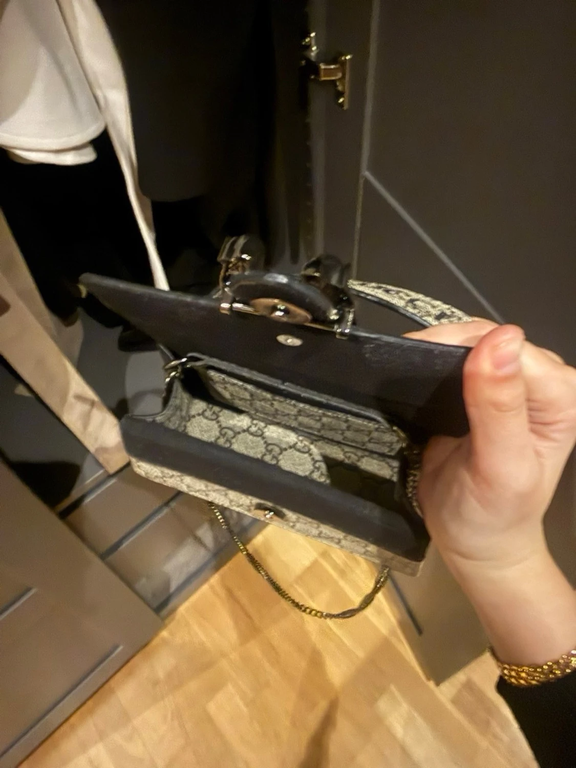 Snygg beige handväska - 3