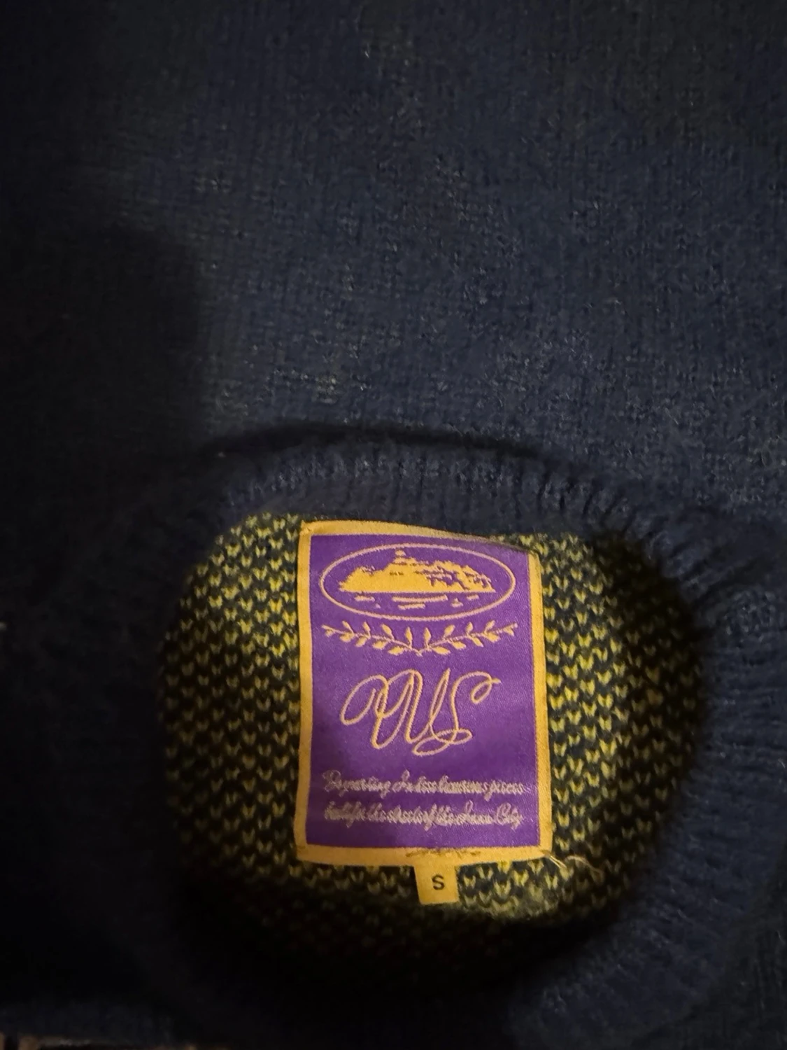 Mörkblå stickad tröja från corteiz - 1