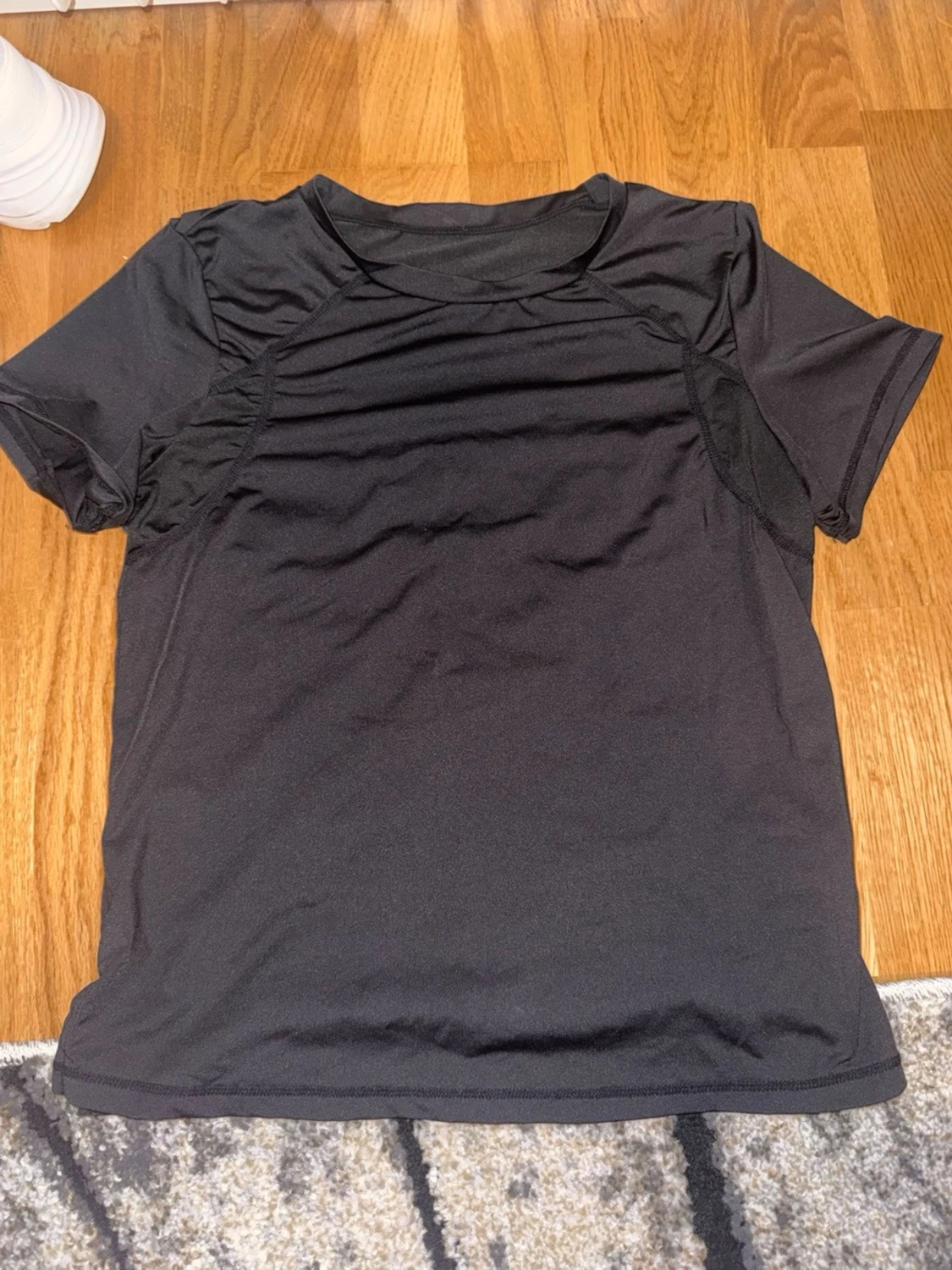 Svart tränings-tshirt