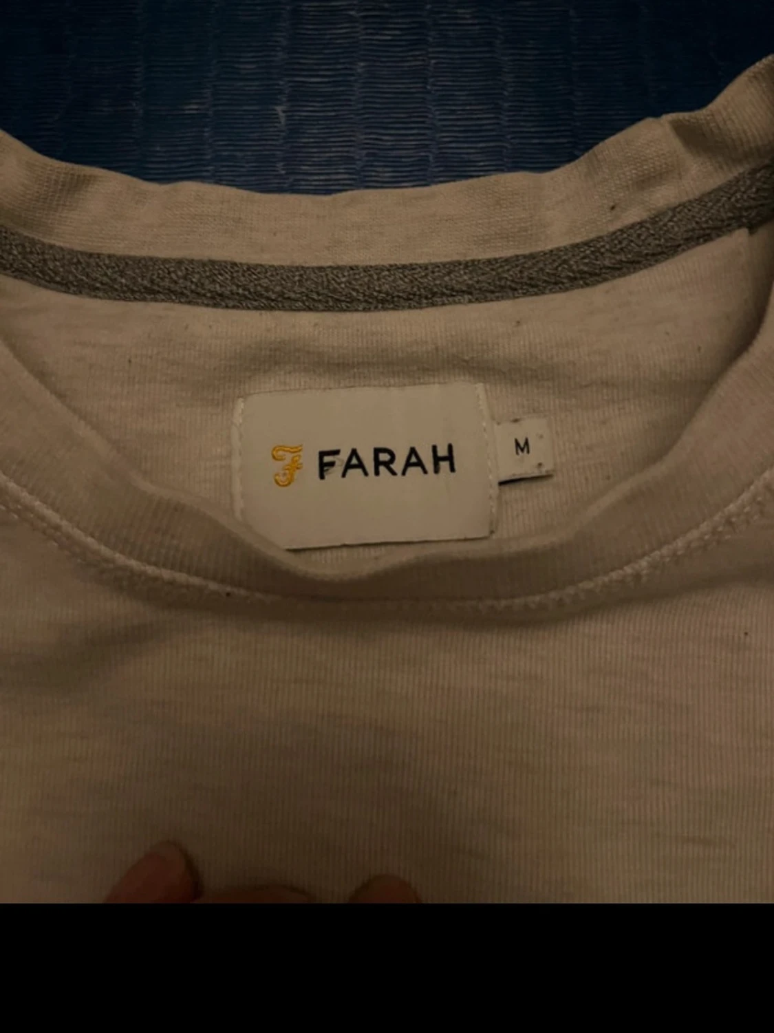 Ljusgrå sweatshirt  - 2