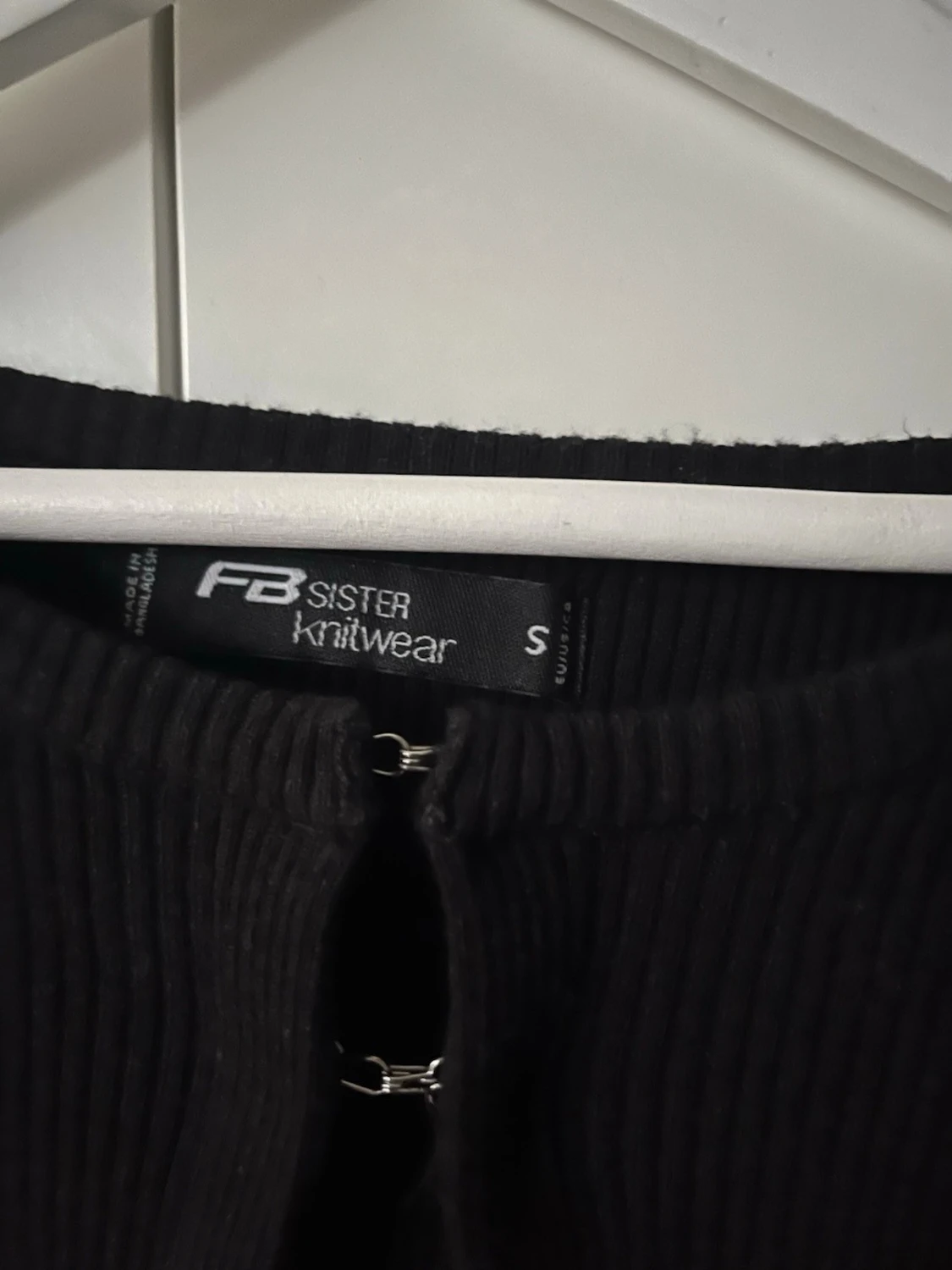 Svart ribbad cardigan - 1