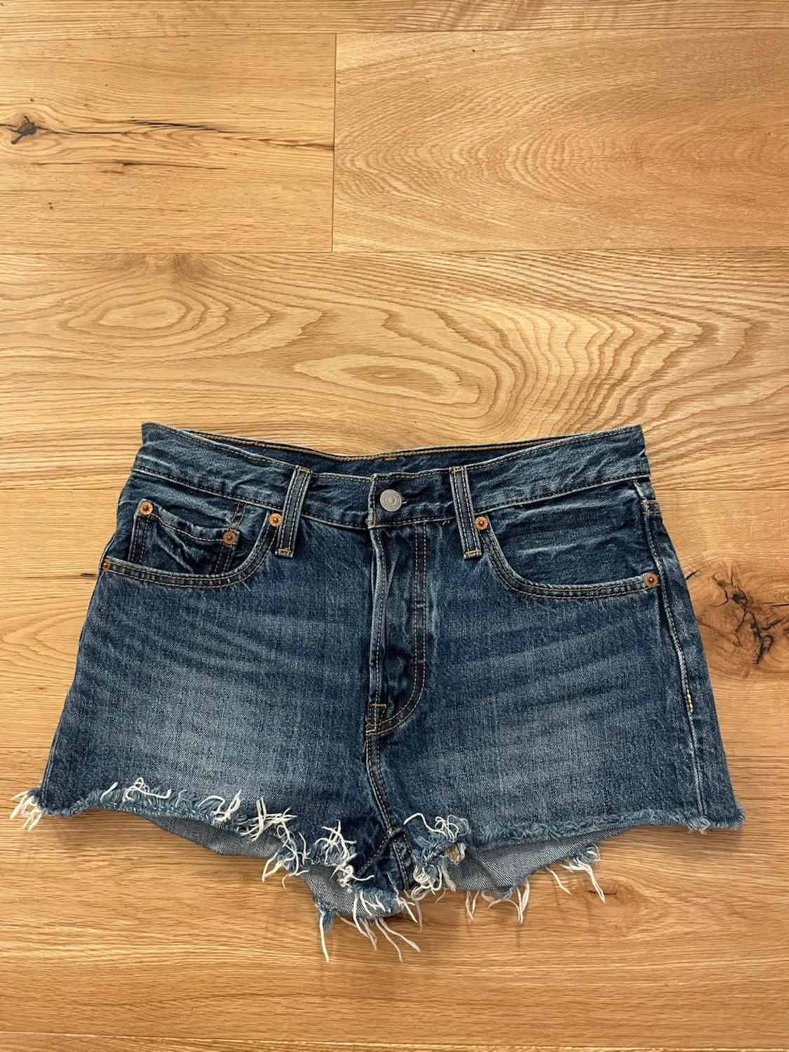 Levi's blå jeansshorts!! ‼️‼️💞