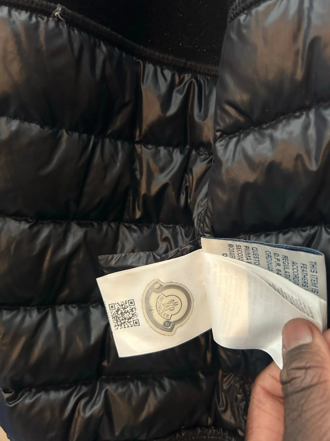 Svart pufferjacka från Moncler - 4