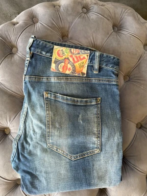 Dsquared2 jeans  - Helt okej skick 