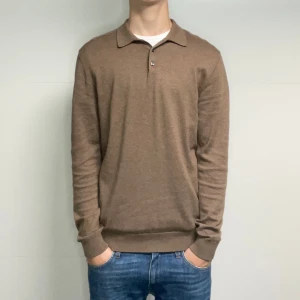 Selected Homme Piké - Selected Homme Långärmad Piké | Skick: 9/10 | Strl M | Pris - 149 | Fraktar via Postnord eller Instabox på köparens bekostnad | Hör av dig vid minsta fråga eller fundering//CL