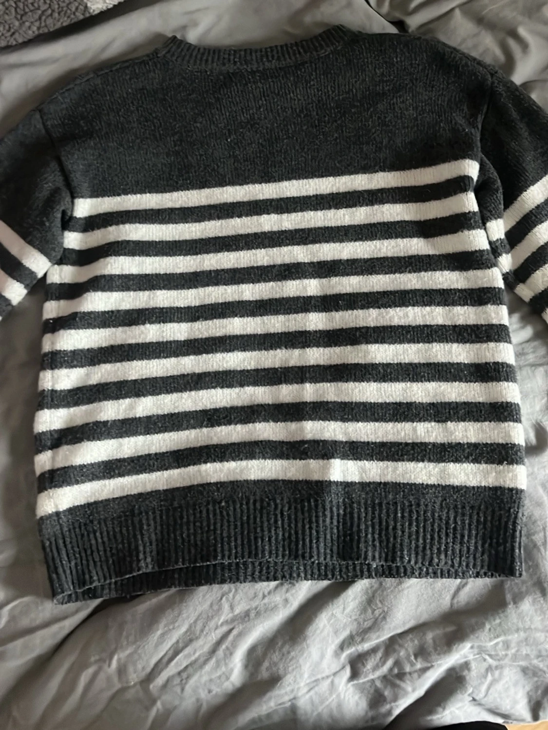 Randig stickad tröja från SHEIN