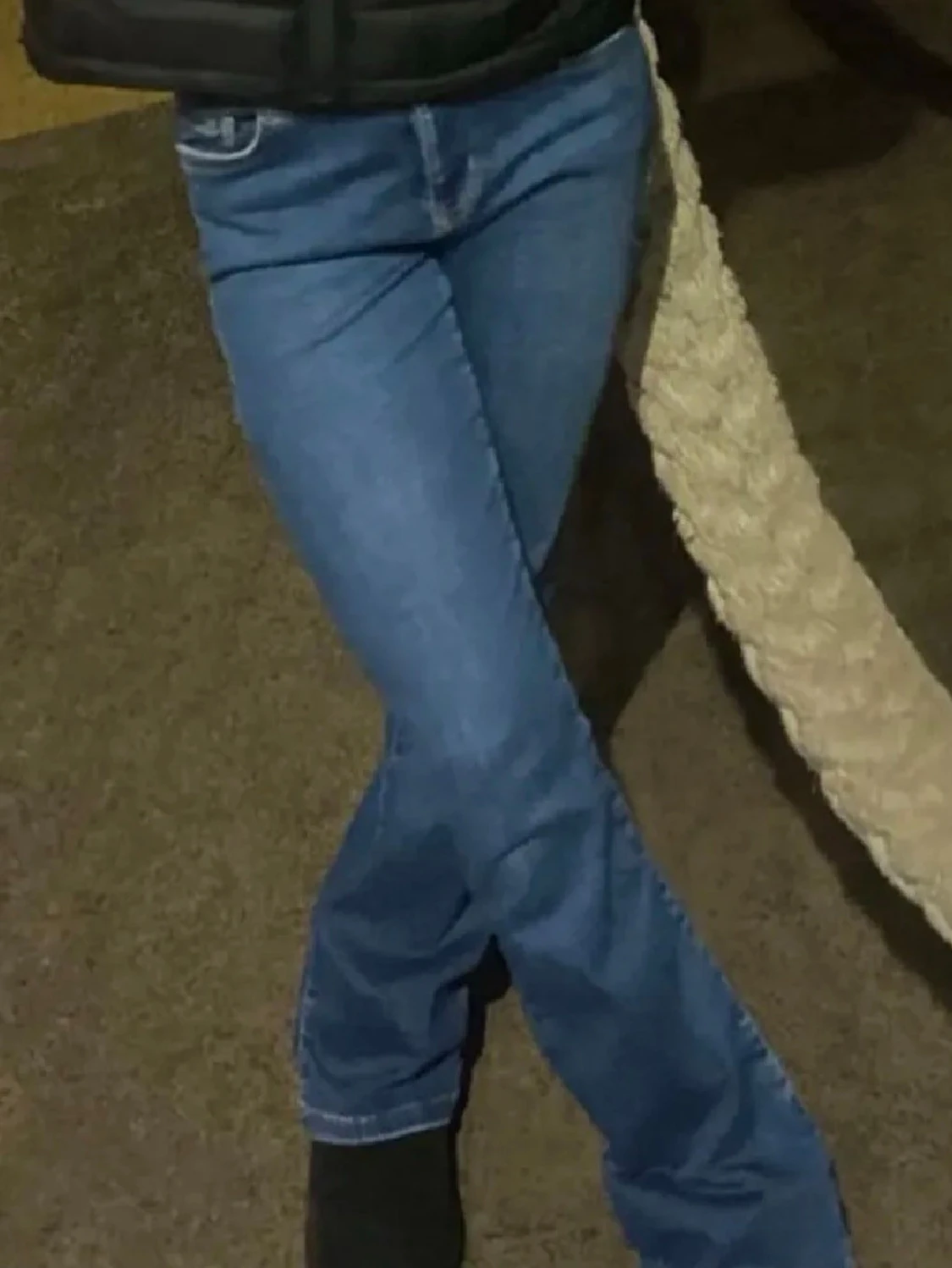 Blå bootcut jeans 