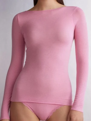 Intimissimi tröja  - Jätte snygg rosa tröja från Intimissimi i modellen ”ultra light cashmere boatneck”. Tröjan är i storlek S och använd någon enstaka gång💕