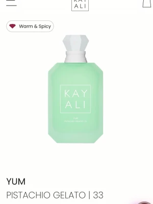 Kayali Perfym 100ML - Jag säljer äkta Kayali Perfum i 100ML i Yum Pistachio Gelato och även Eden Juicy Apple för 850kr styck. Man kan även få köpa båda för 1500kr. Har öppnat de och luktat och tänker då sälja då de ej är i min smak.  