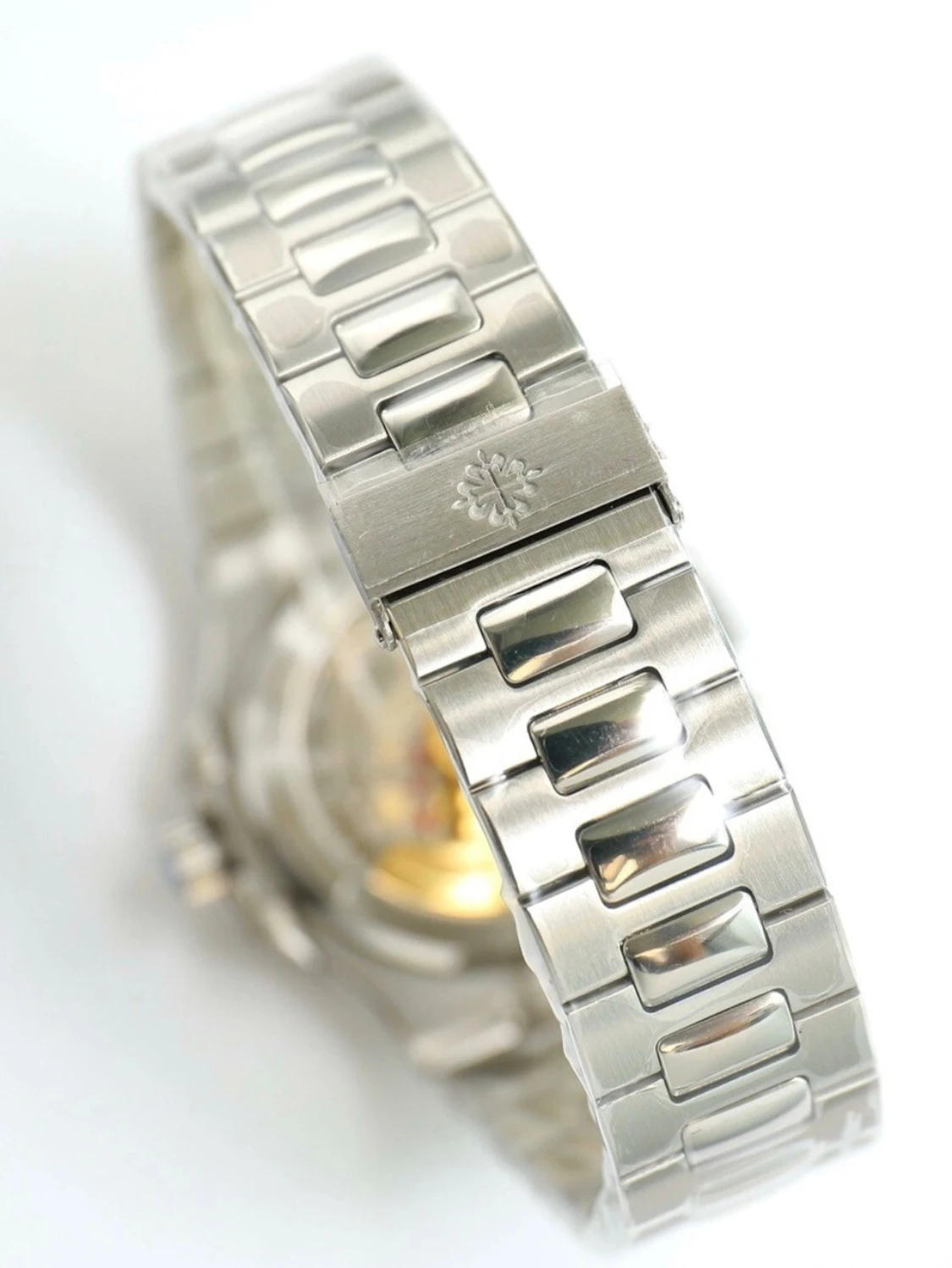 Patek Philip Nautilus  - 4