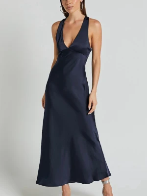 mörkblå balklänning - säljer min superfina balklänning, storlek S, bara använd en gång🫶🏻