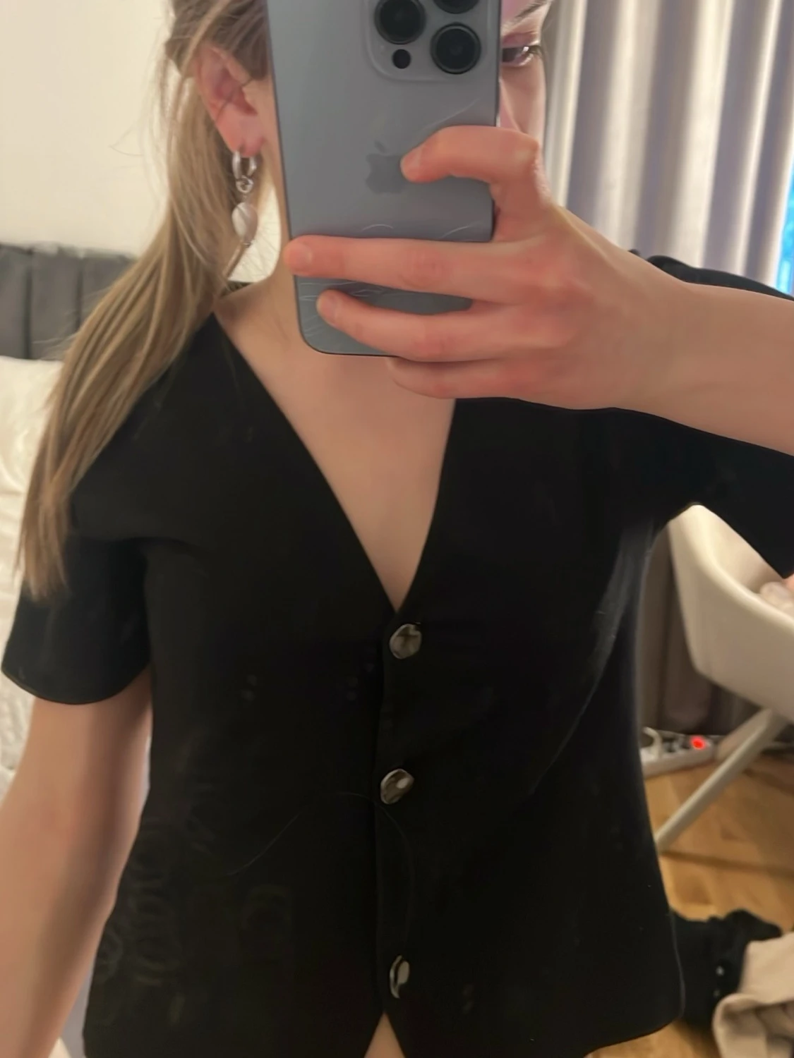 Svart kortärmad blus med knappar❤️ - 1