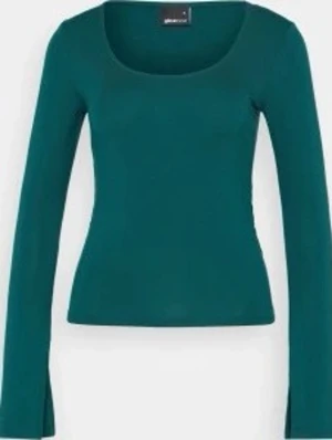 Grön Soft touch topp - Inga defekter. Sitter tajt. 