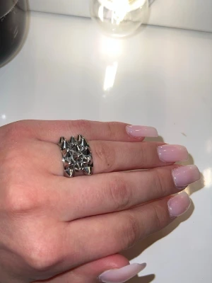 Edblad ring  - Den kända edbladringen i superfint skick, säljer då jag inte använder silver längre💓⭐️⭐️